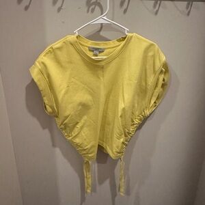 Super cute yellow top